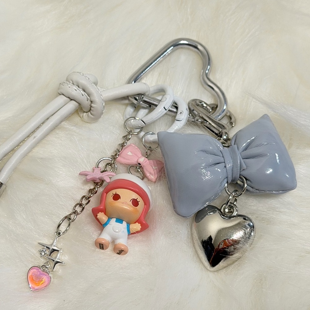 🩷🩶Cute DIY POP Mart Keychain with Bow and Heart Charms
